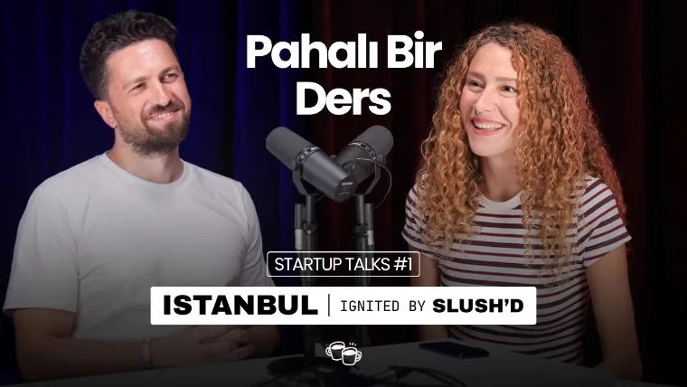 Emre Elbeyoglu and Nisa Selin Kosova at the microphones for Startup Talks #1 by Istanbul Ignited by Slush'D, under the title Pahalı Bir Ders